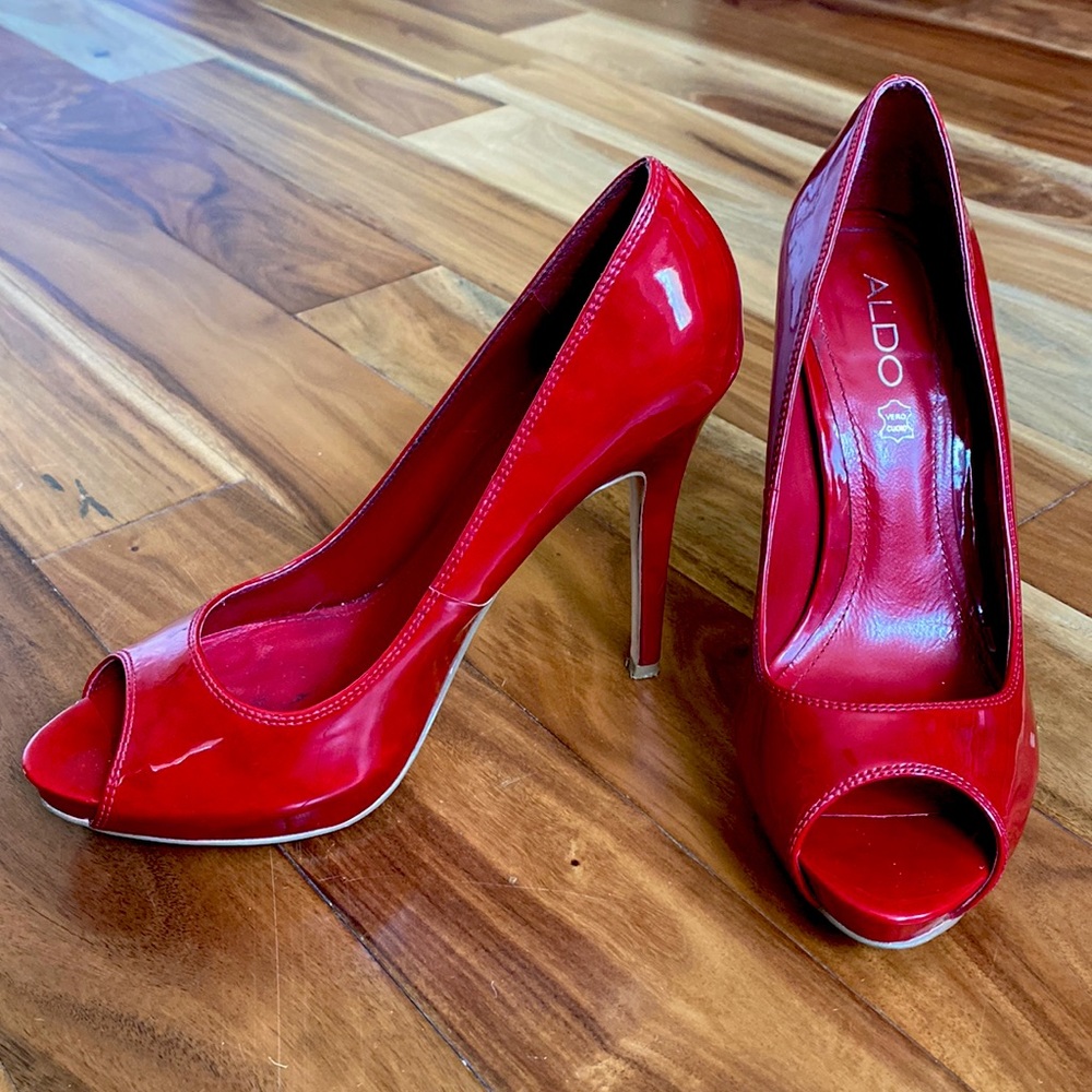 Vintage Aldo Red Platform Stiletto Heels 39